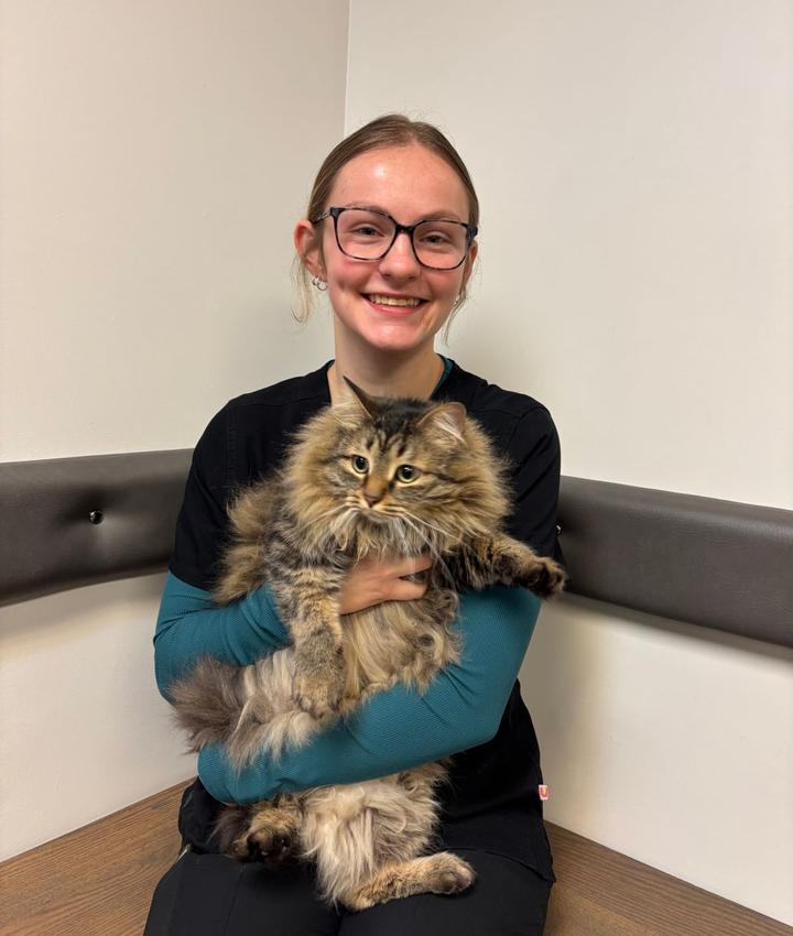 Portrait of Zoey Bennett